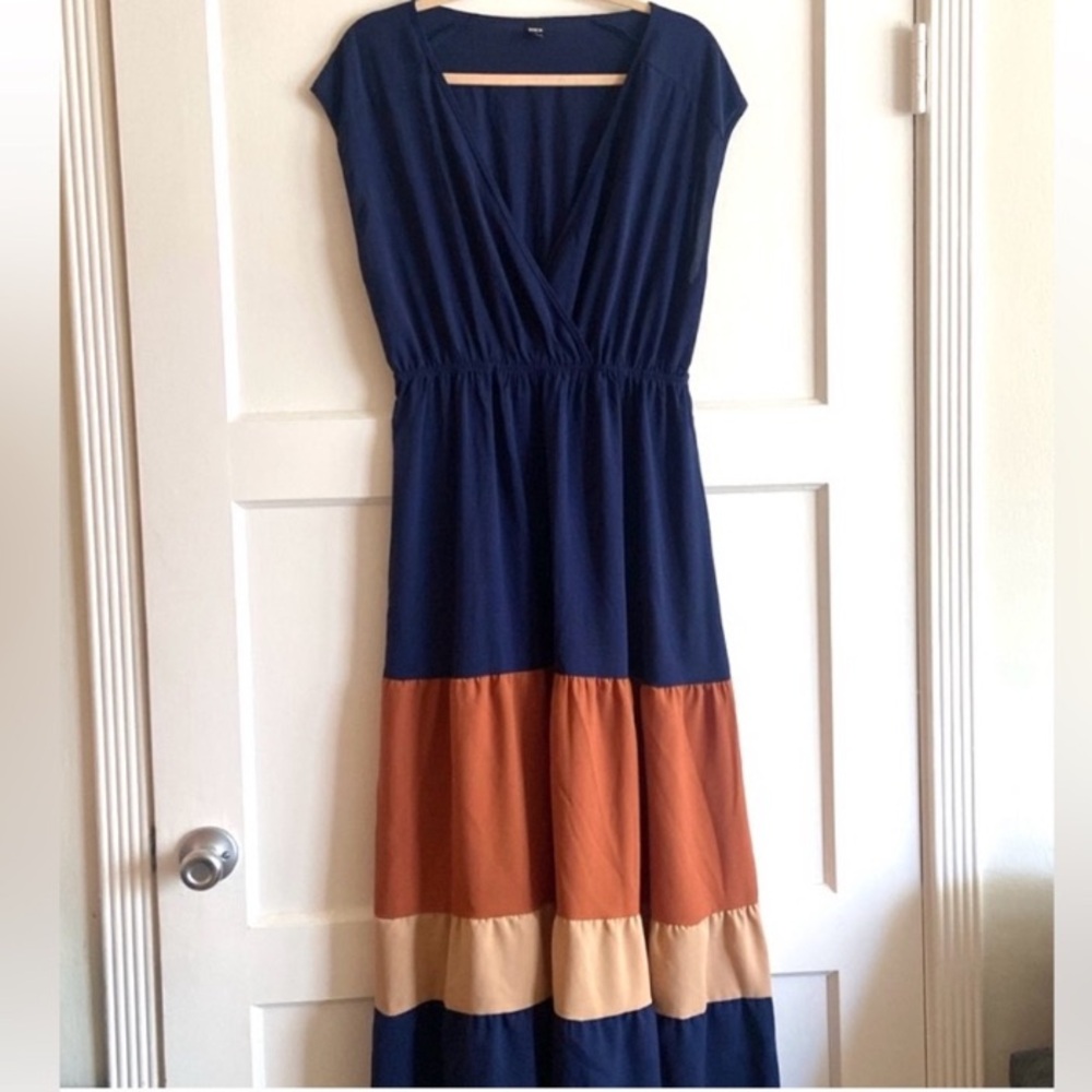 Cute Colorblock Maxi Dress (L/Xl)